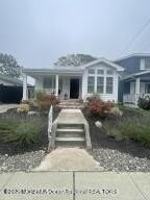 featured image of 1808 B St
