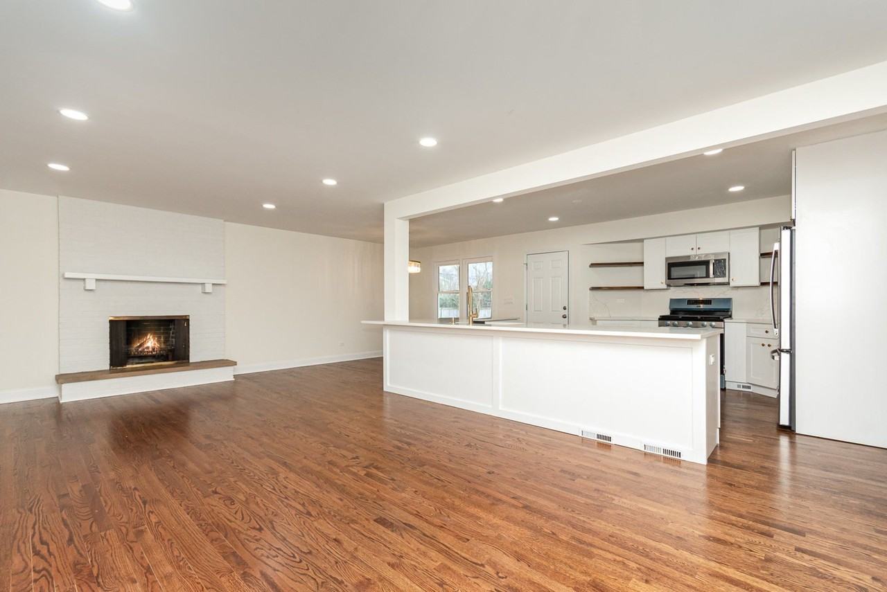 116 Waxwing Ave - Photo 3 of 17