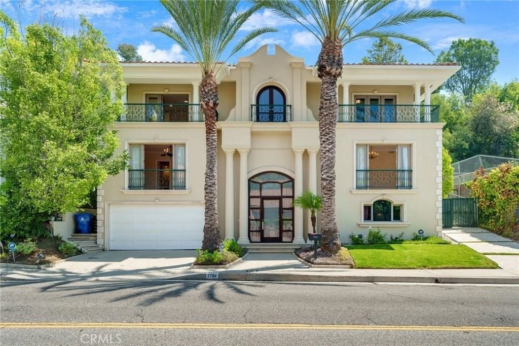 2784 Deep Canyon Dr - Photo 3 of 45
