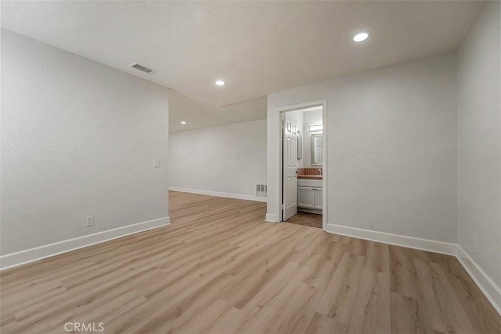 33852 Orilla Rd - Photo 7 of 50