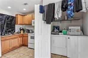 234 Apple St - Photo 5 of 8