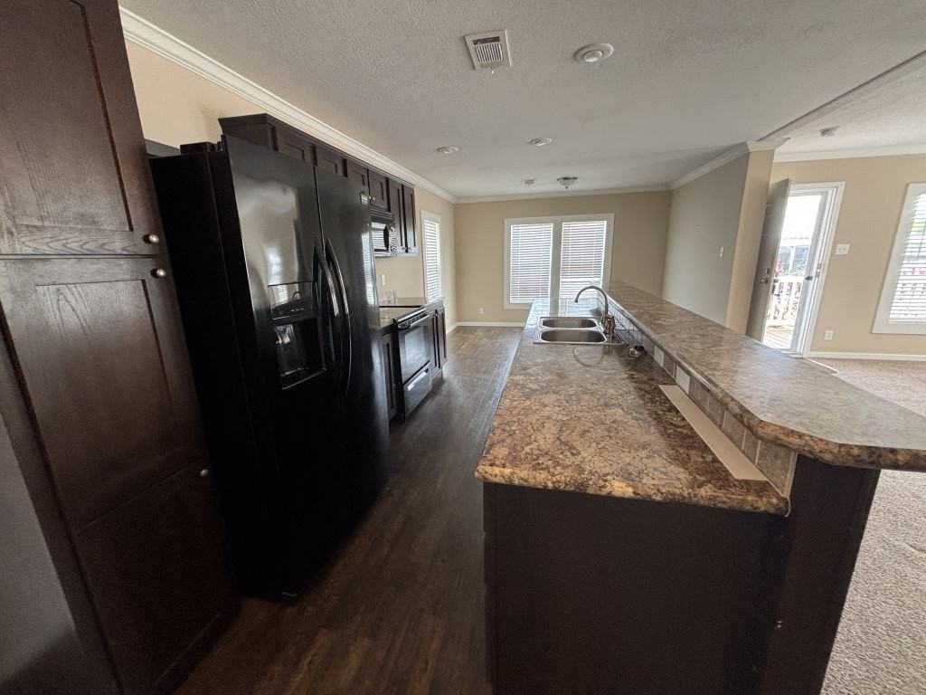 10 Harbor Cove Ct #0010 - Photo 3 of 16