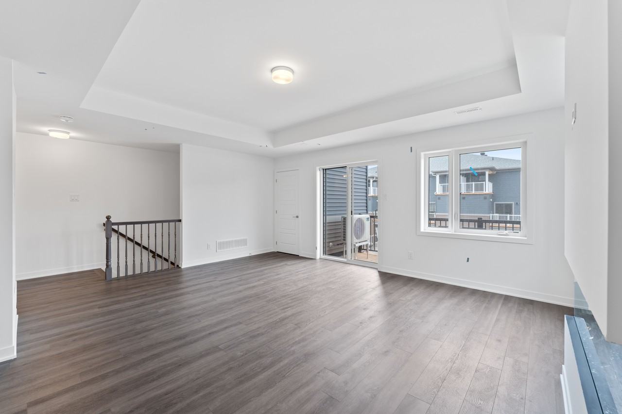 310 Lillian Freiman Private - Photo 3 of 25