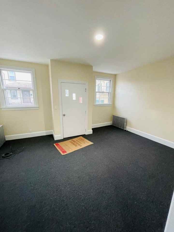 Grove St - Photo 6 of 11