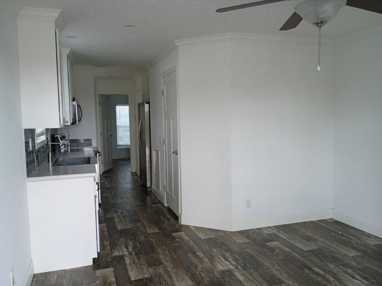 21 N Lake Side #229 - Photo 3 of 7