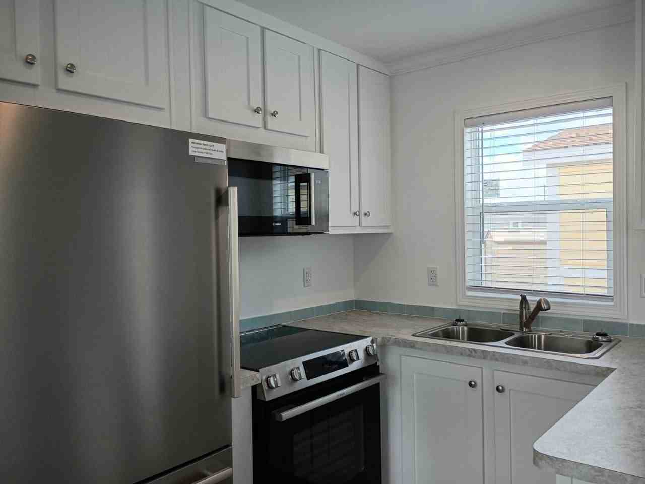 38 Lily Dr #131 - Photo 5 of 10