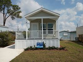 featured image of 8 Anita Dr #4