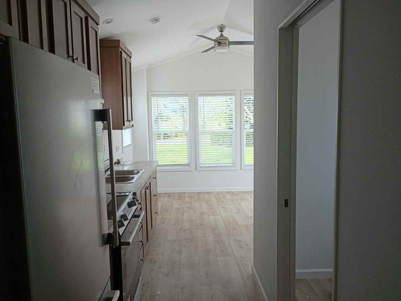 4 Anita Dr #2 - Photo 2 of 6