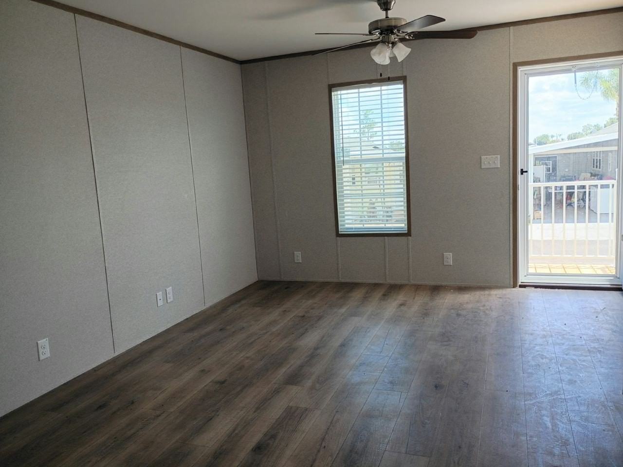 30 N Lake Side #220 - Photo 3 of 11