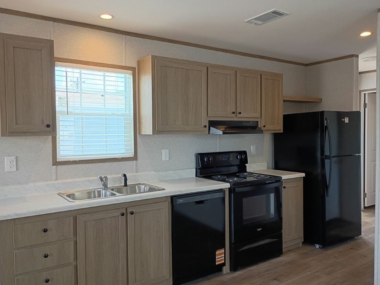 30 N Lake Side #220 - Photo 4 of 11