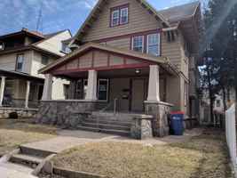 featured image of 1238 Wealthy St Se #1