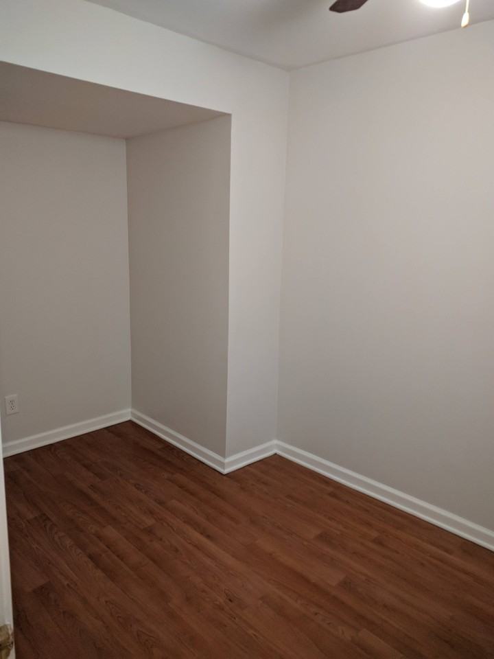237 Gold Ave Nw #2 - Photo 3 of 11