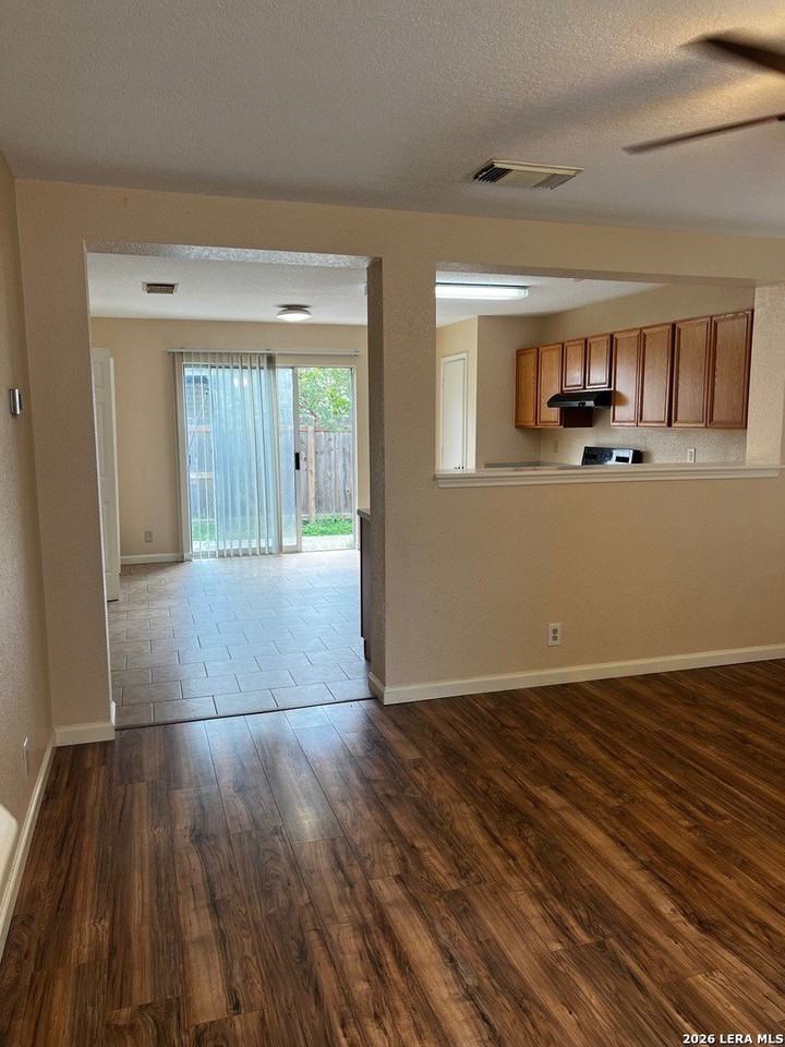 71 Montana Bay - Photo 5 of 26