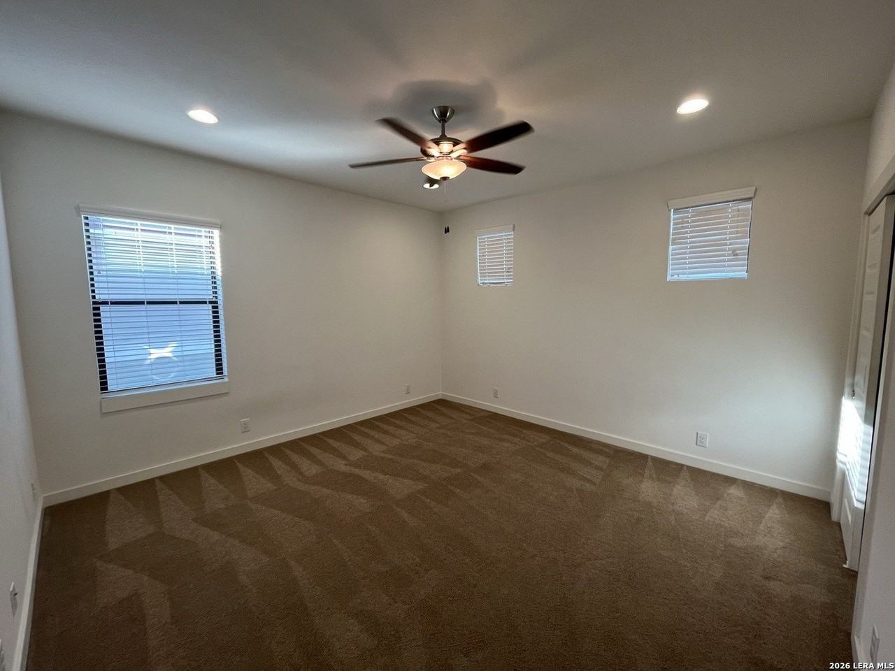 1146 N Olive St - Photo 6 of 26