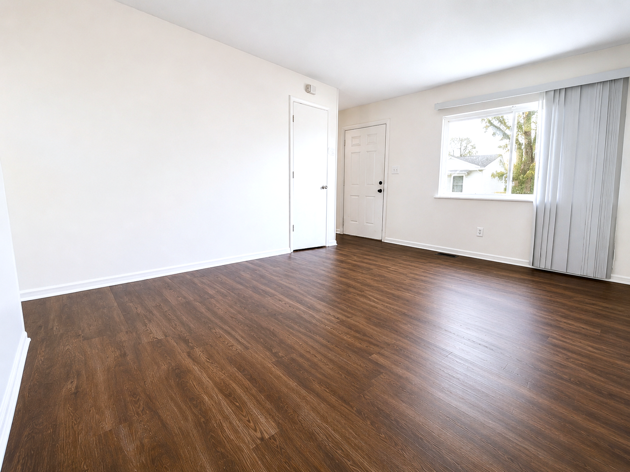 3519 Jerome Ct - Photo 3 of 11