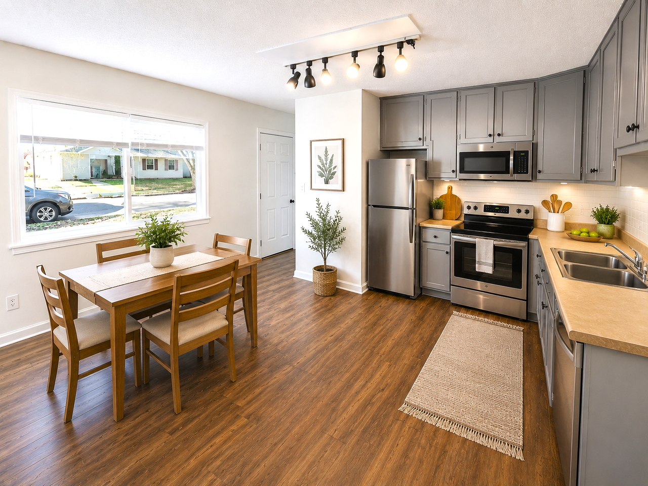 3519 Jerome Ct - Photo 4 of 11