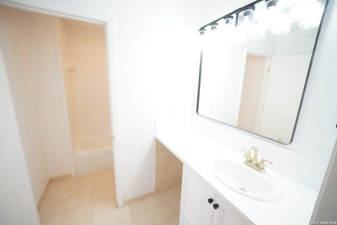 7926 Broadway #102 - Photo 7 of 10