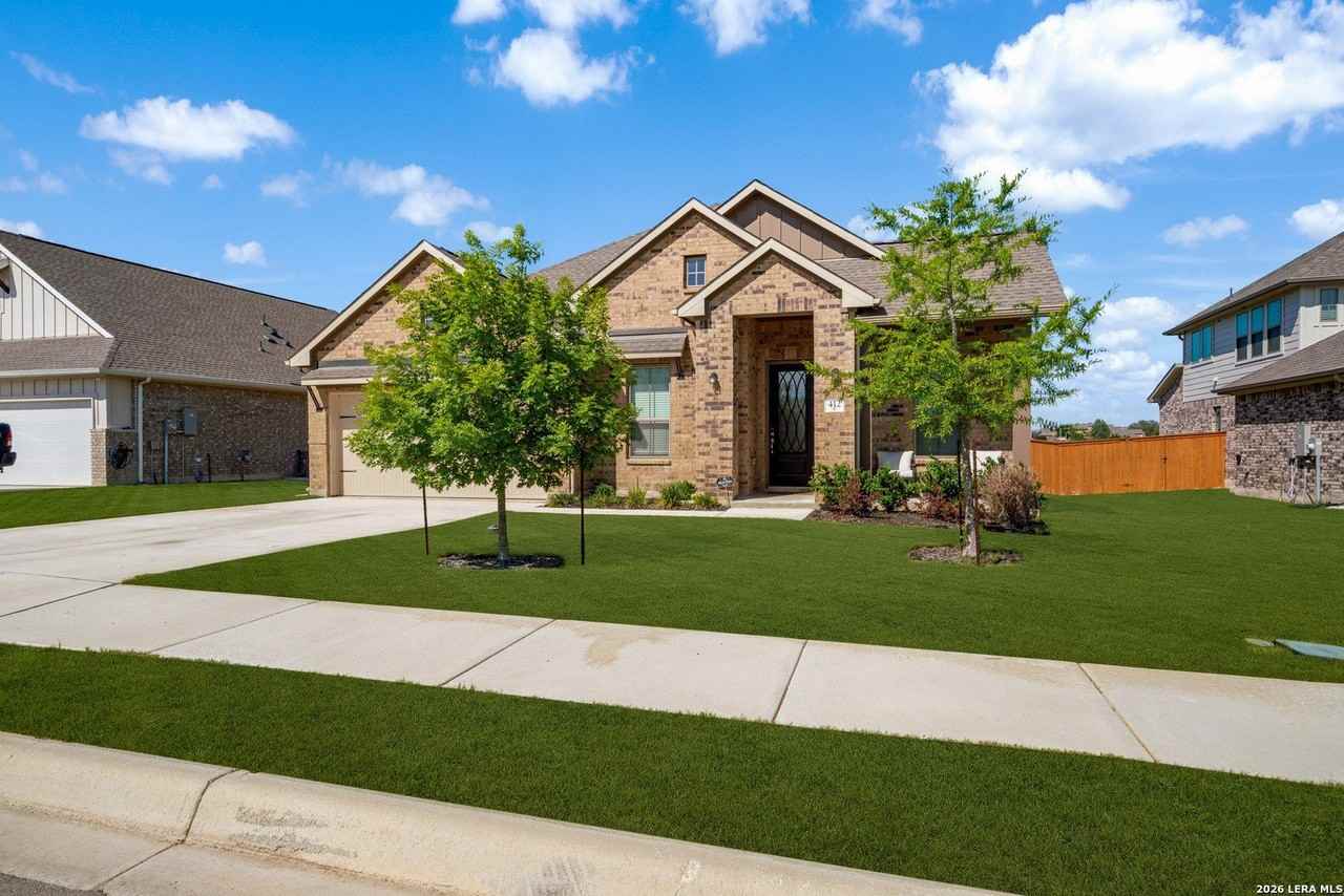 412 Field Fox - Photo 3 of 39