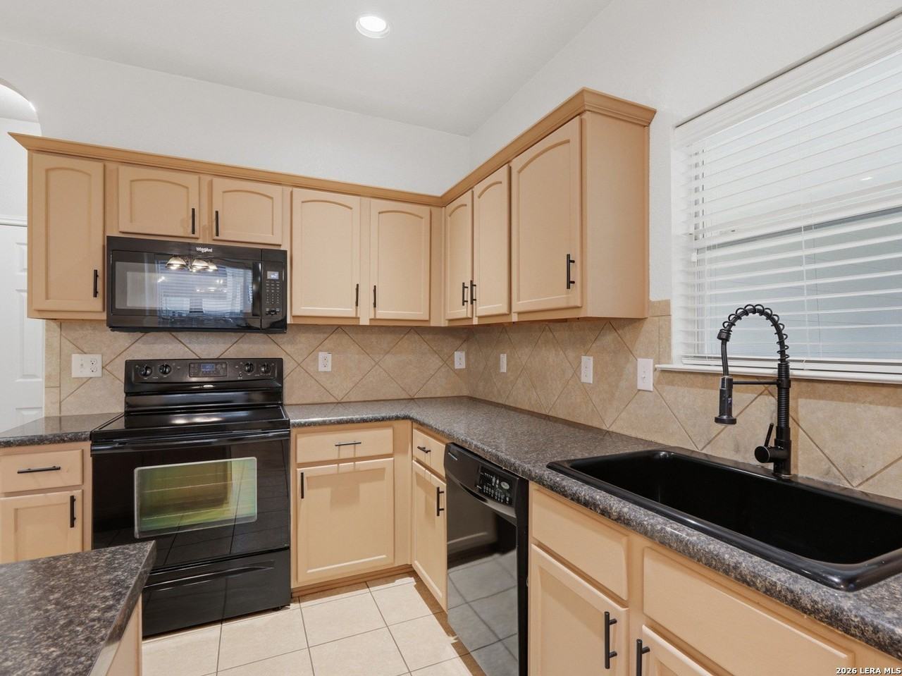 810 Campion Red - Photo 7 of 21