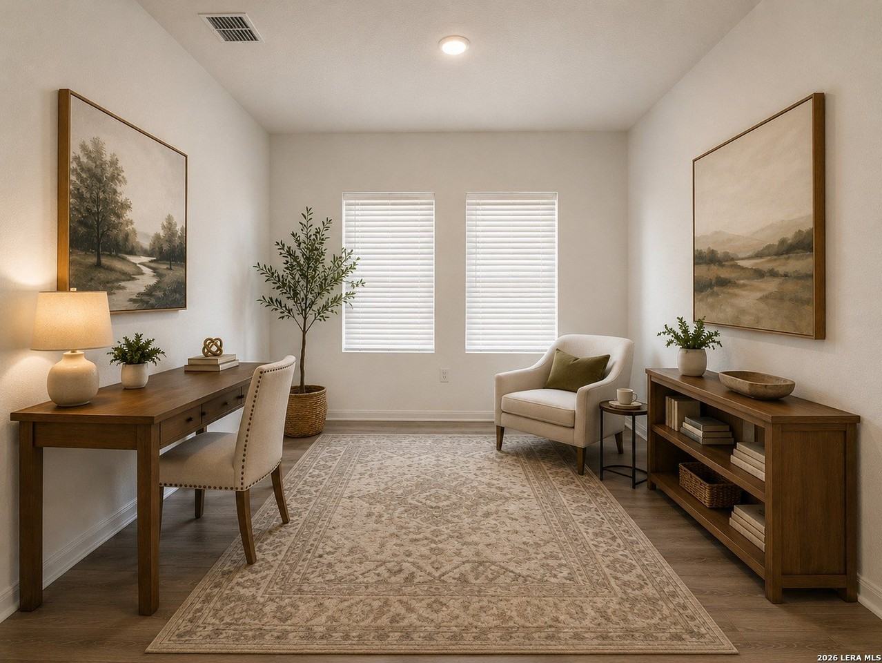 11130 Hollinger Cir - Photo 4 of 17