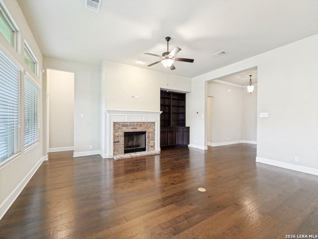 111 Arbor Woods - Photo 3 of 24