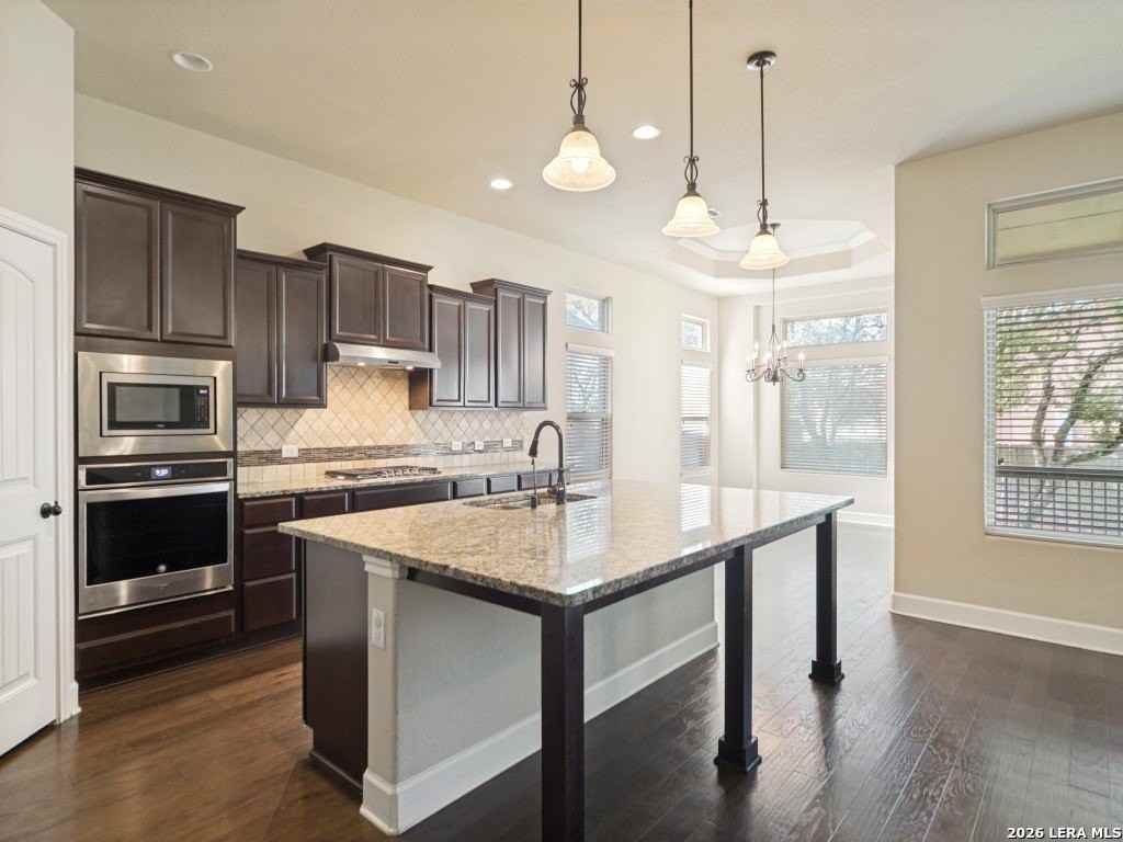 111 Arbor Woods - Photo 4 of 24
