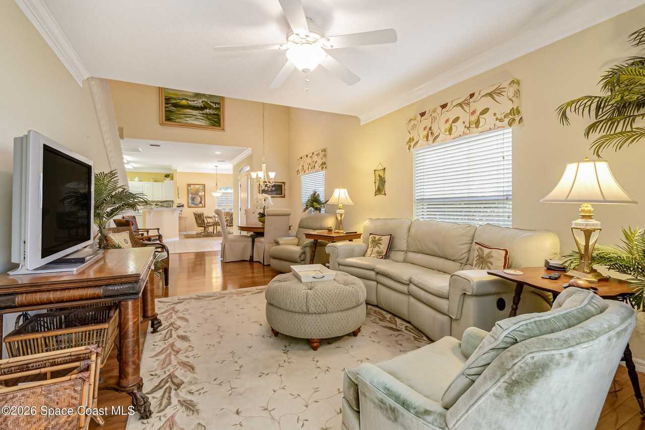117 Aquarina Blvd - Photo 6 of 50