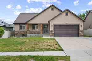featured image of 475 E 2110 S #1