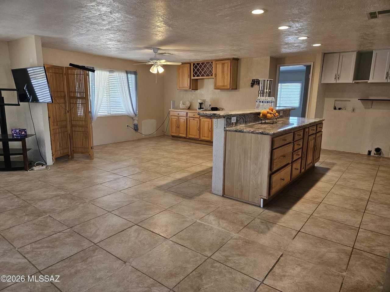 10261 N Volk Ave #1 - Photo 3 of 15