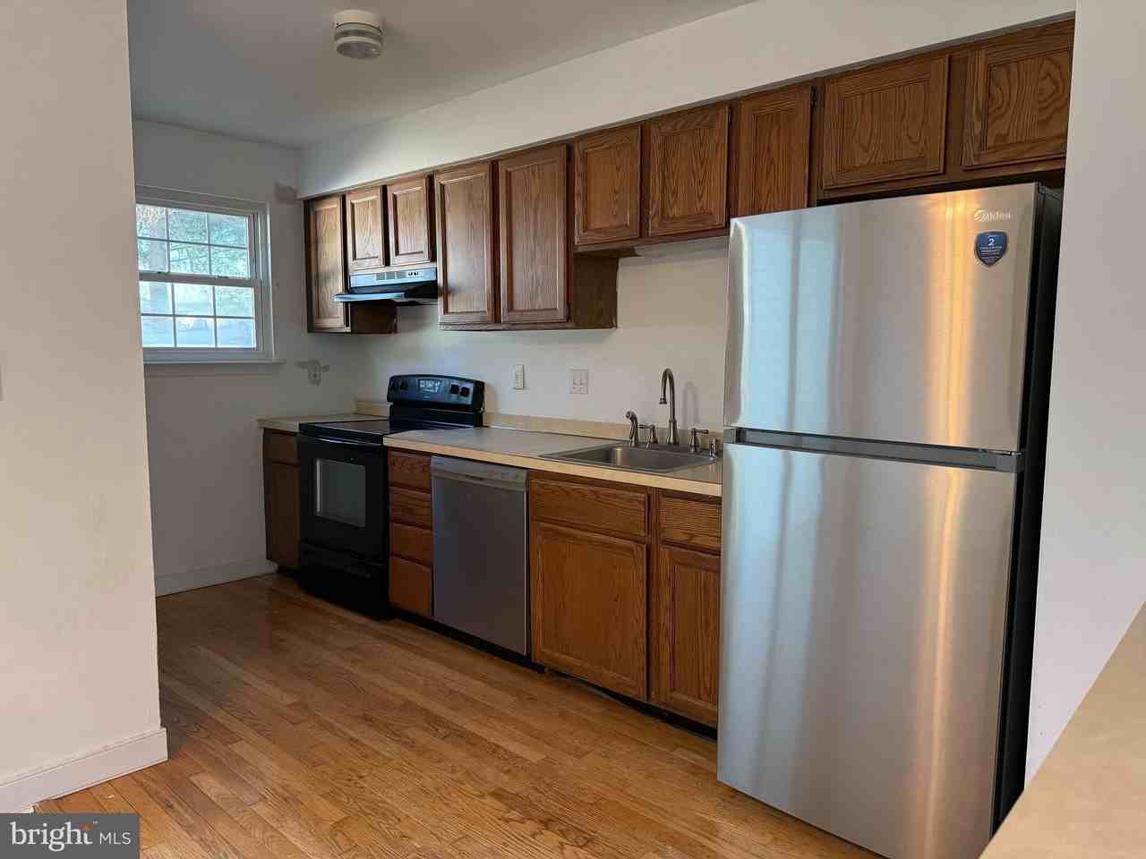 325 Barley Dr - Photo 4 of 12