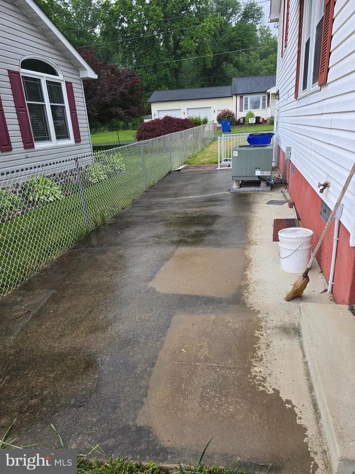 4 S Altamont Ave - Photo 5 of 37