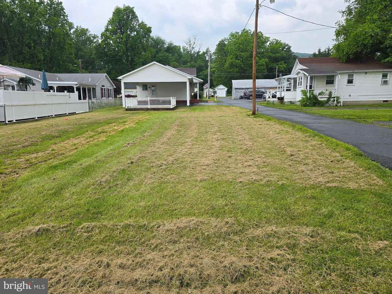 4 S Altamont Ave - Photo 7 of 36