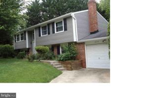 featured image of 5435 The Bridle Path