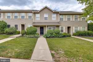 featured image of 34 Foxglove Dr