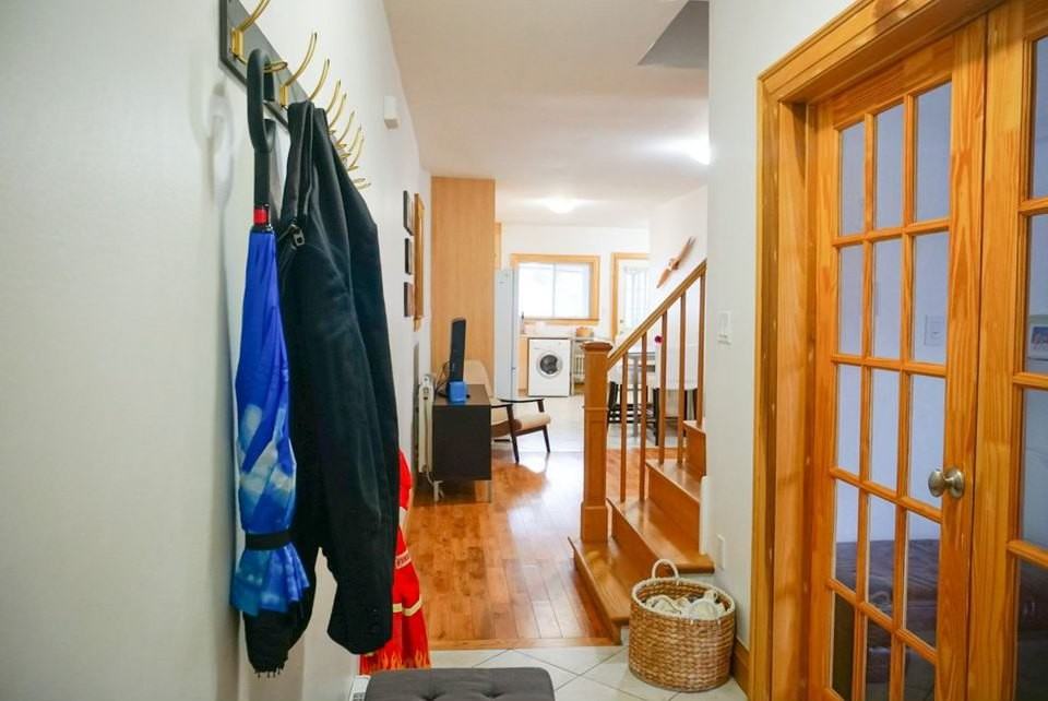 35 Hallam Street - Photo 5 of 17