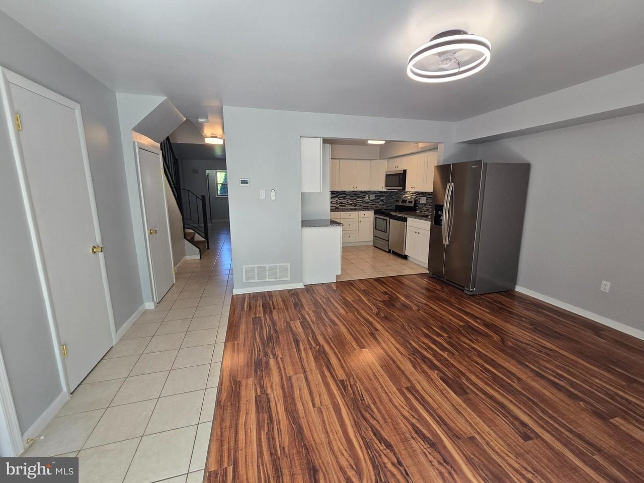 878 Williams Pl - Photo 6 of 27