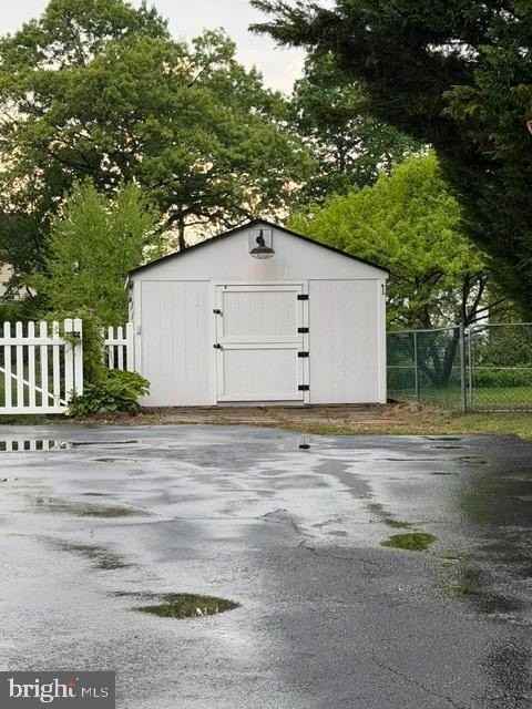 1520 Hilltop Rd - Photo 3 of 22
