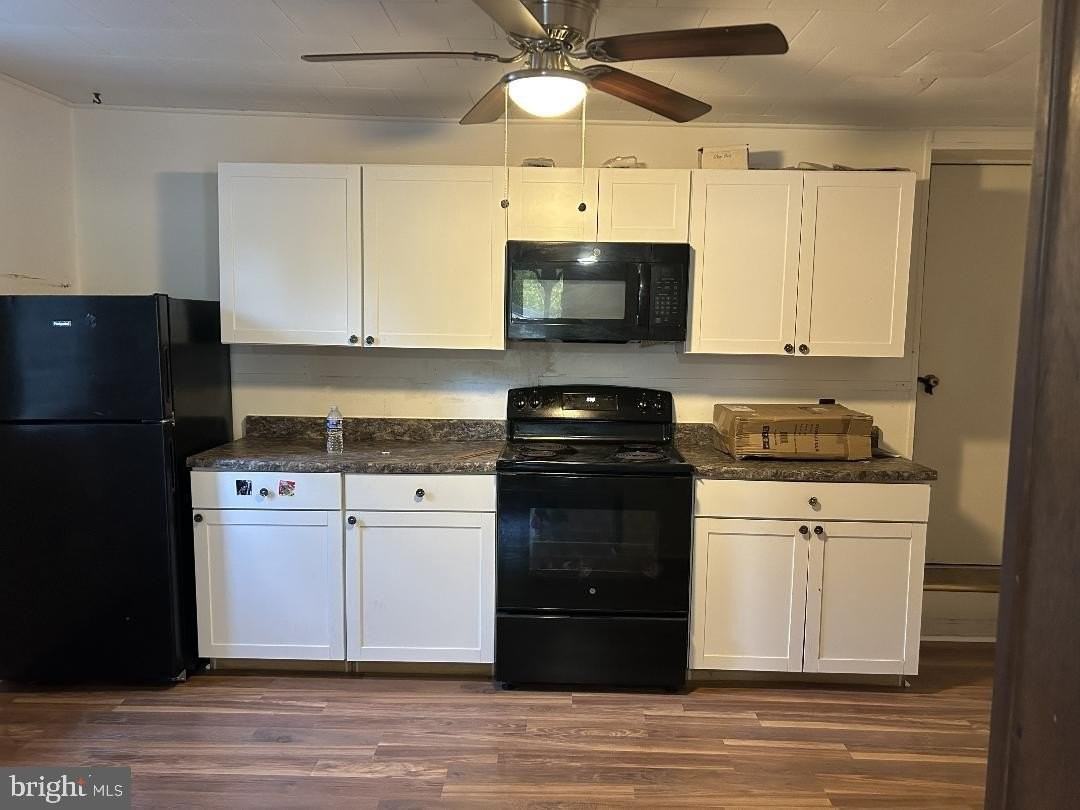 746 W Lincoln Hwy - Photo 2 of 10