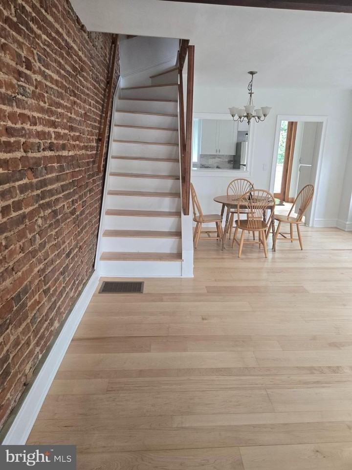 3 Douglas St - Photo 3 of 36