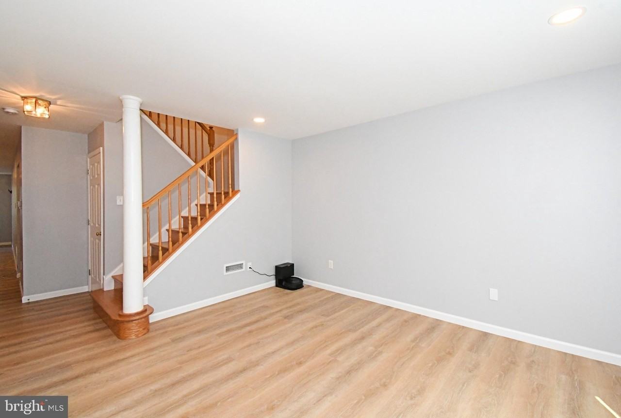 604 Ascot Ct - Photo 7 of 38