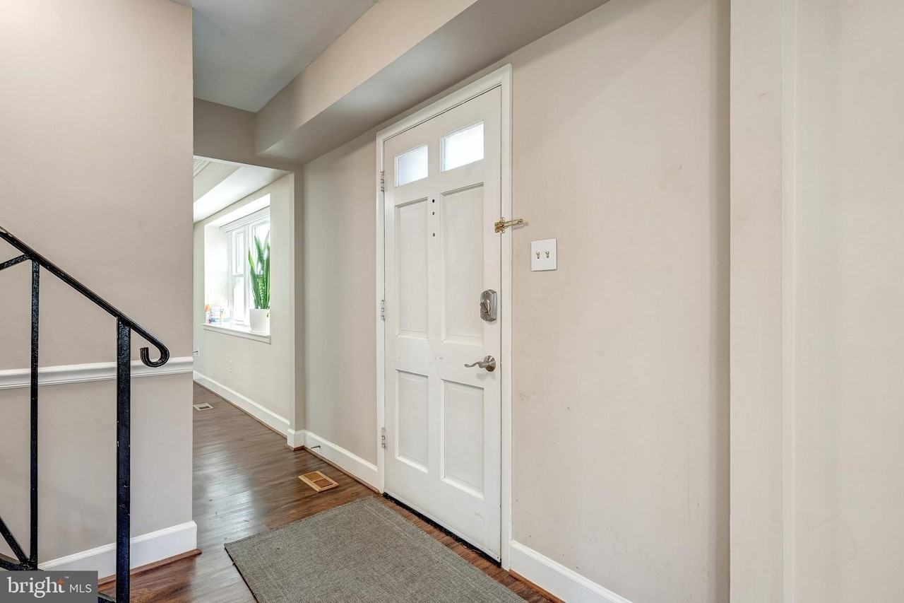 13204 Pressmont Ln - Photo 2 of 28