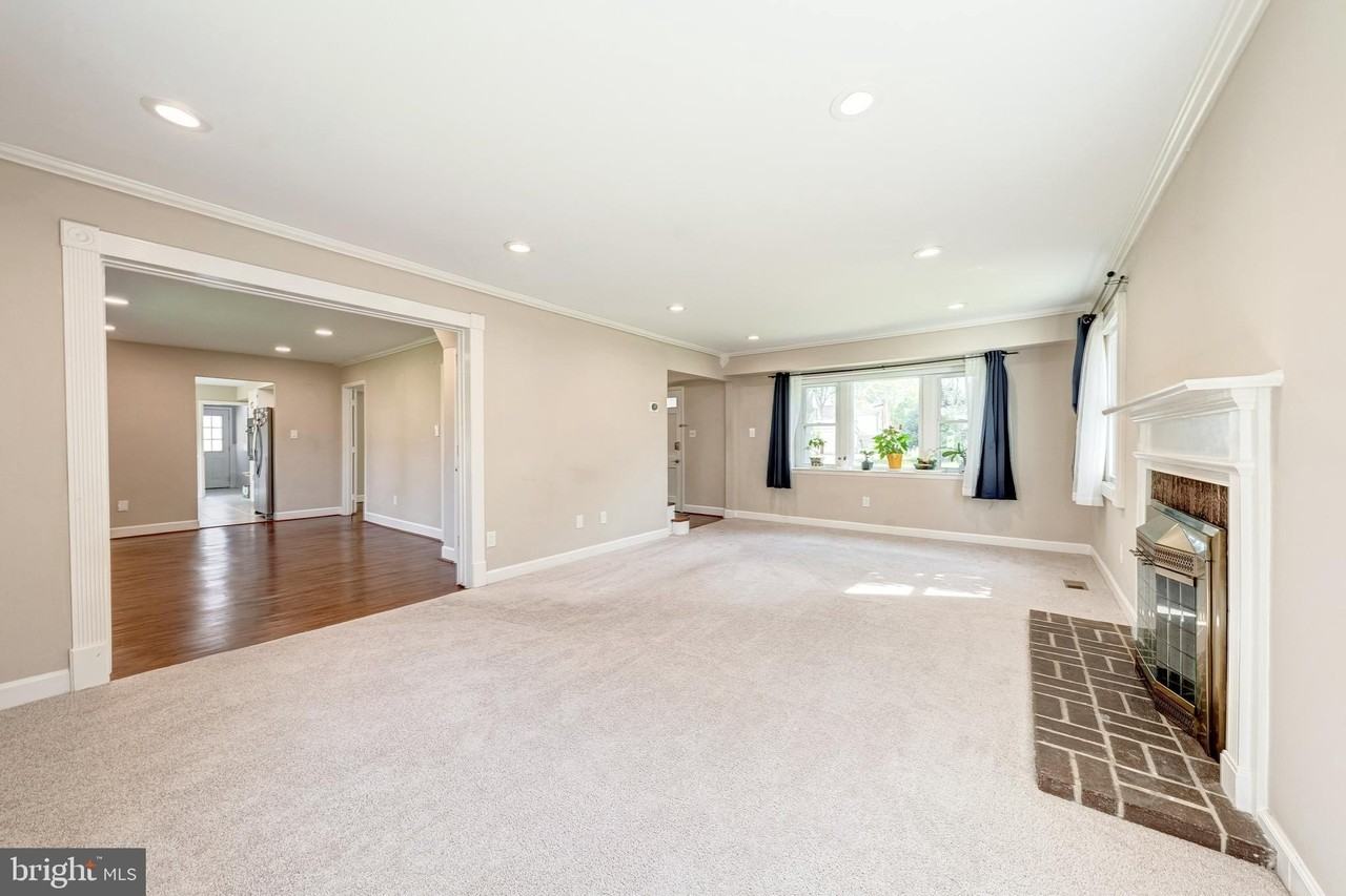 13204 Pressmont Ln - Photo 5 of 28