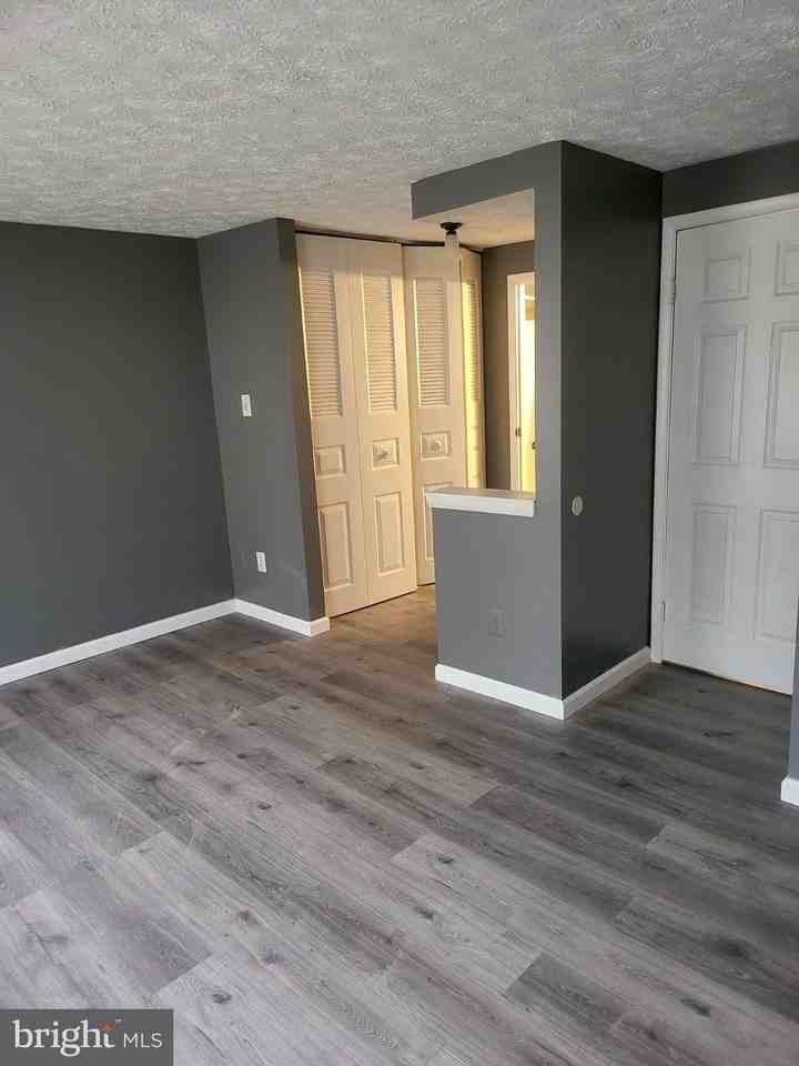 1664 Devil Ln - Photo 4 of 10