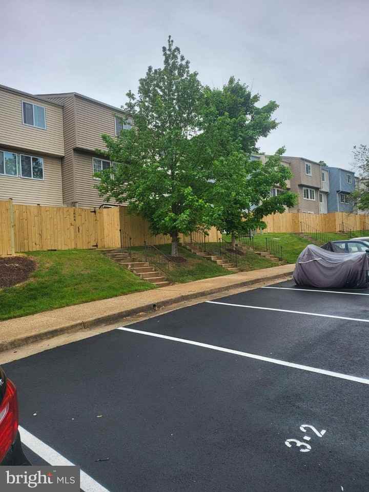 1664 Devil Ln - Photo 5 of 10