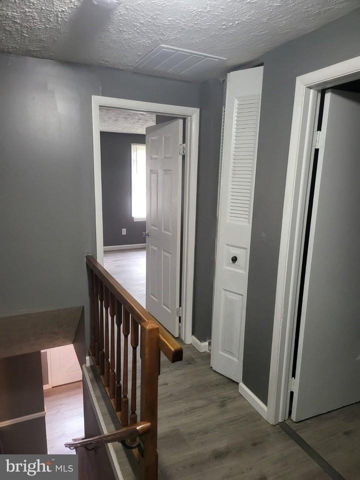 1664 Devil Ln - Photo 6 of 10