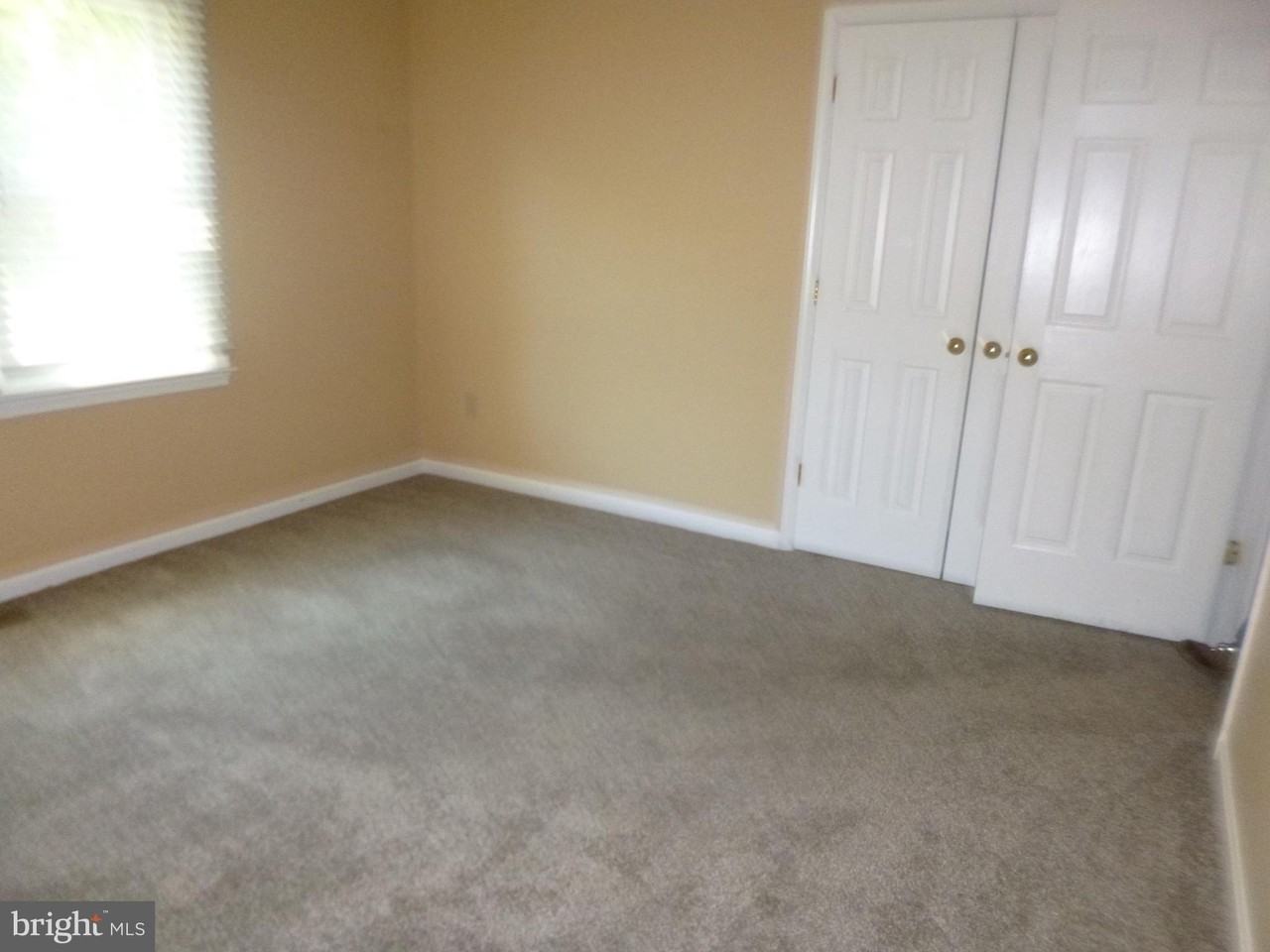 7 S Pointe Ln - Photo 7 of 24