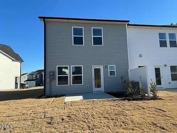 529 Eversden Dr - Photo 4 of 44