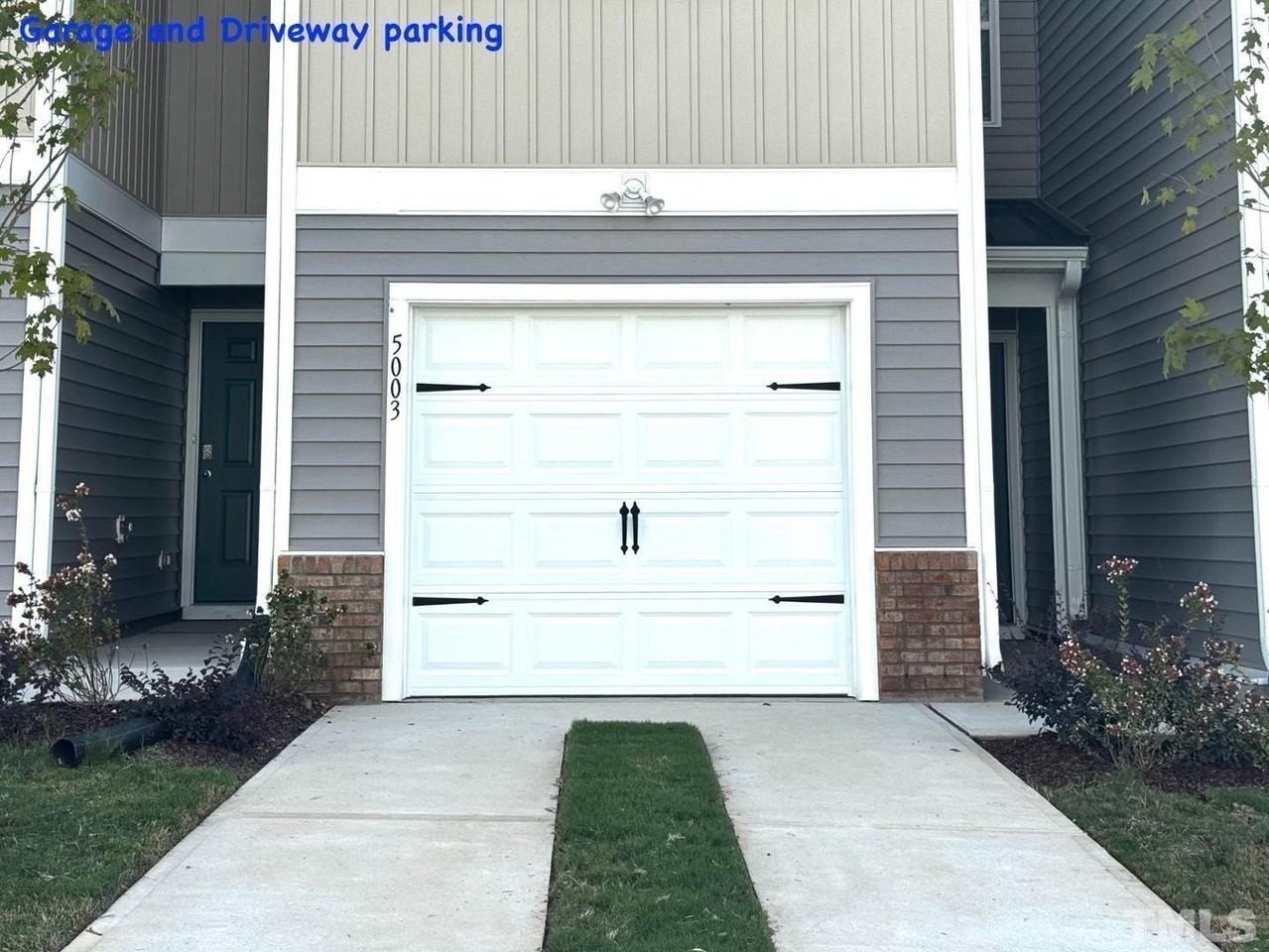 5003 Jayden Dr - Photo 3 of 29
