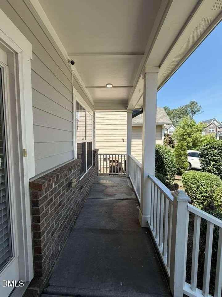 224 Tilth St - Photo 3 of 50