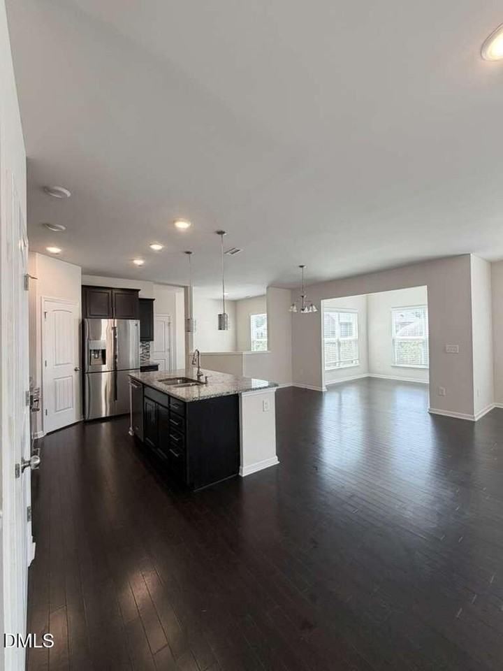 224 Tilth St - Photo 7 of 50